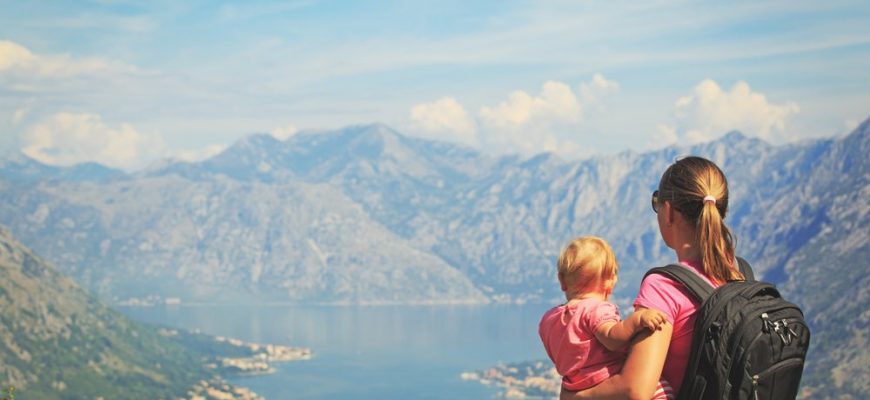10 стран, куда удобно путешествовать с ребенком